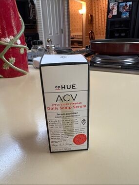 HUE ACV Daily Scalp Serum - White and Red